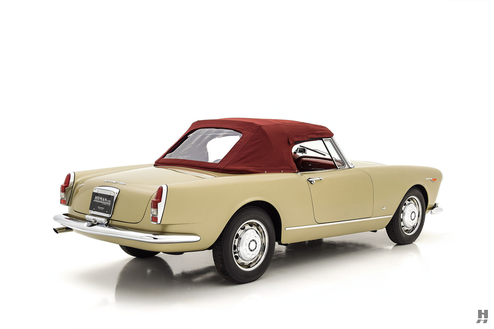 1962 Alfa Romeo 2600 Spider | Hagerty Valuation Tool®